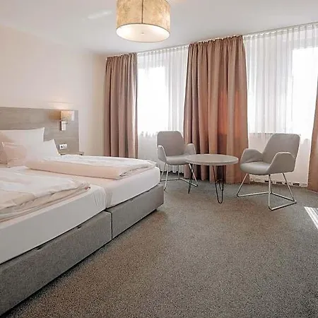 Hotel Parkhotel By Hackmann 3*