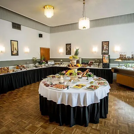 Parkhotel By Hackmann מלון לינגן