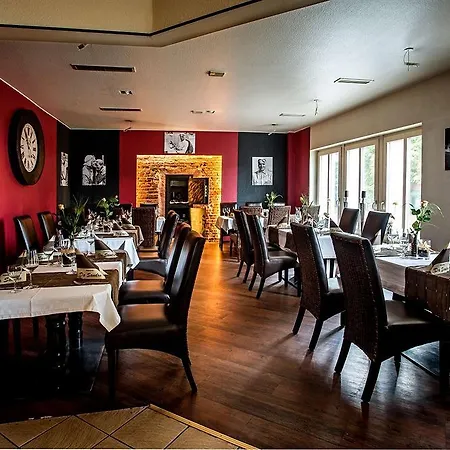 Parkhotel By Hackmann 3*